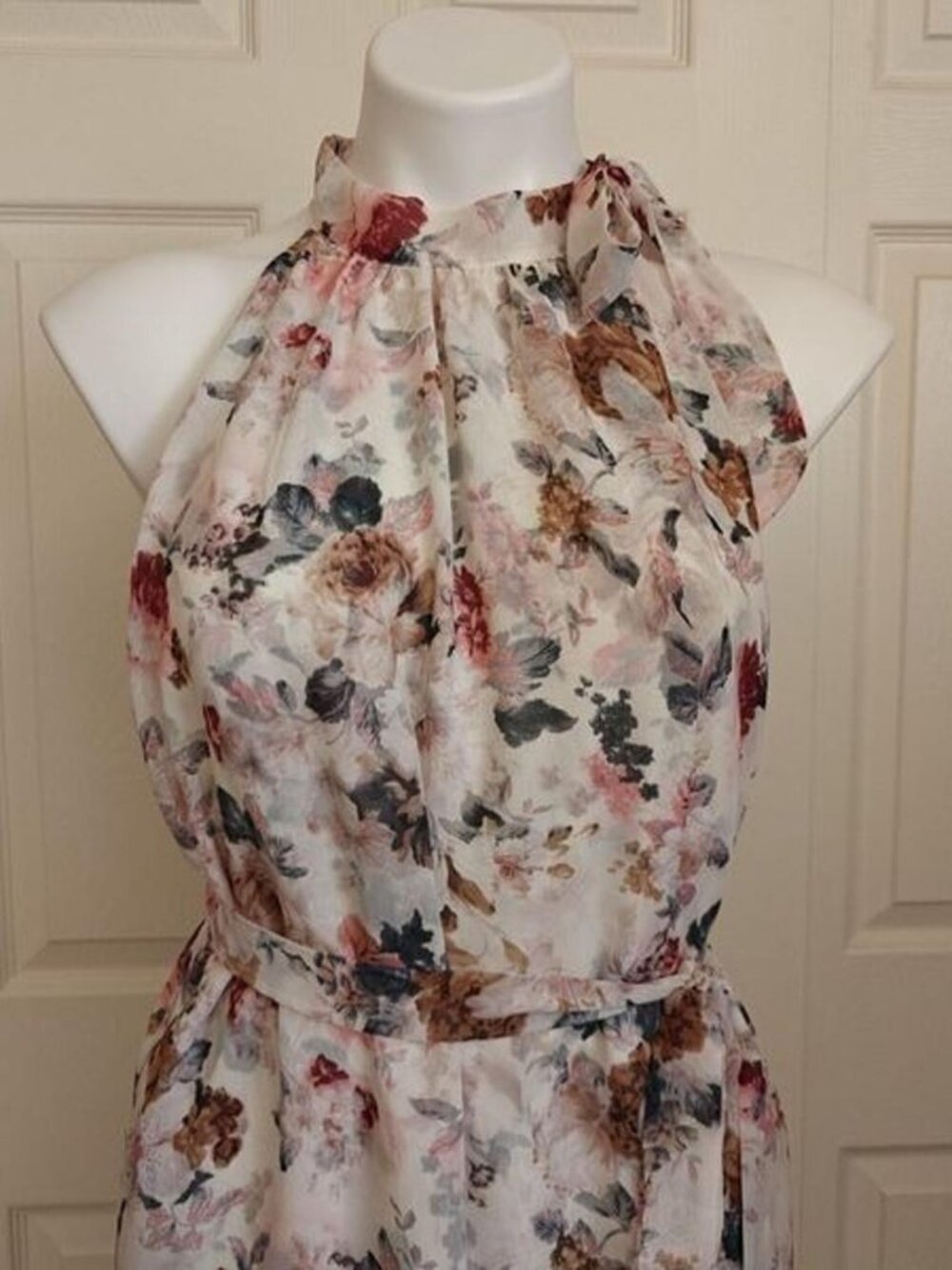 neck floral mini sleeveless